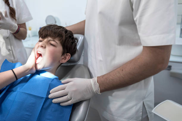 Best Emergency Dental Care for Abscessed Tooth in Huntley, IL